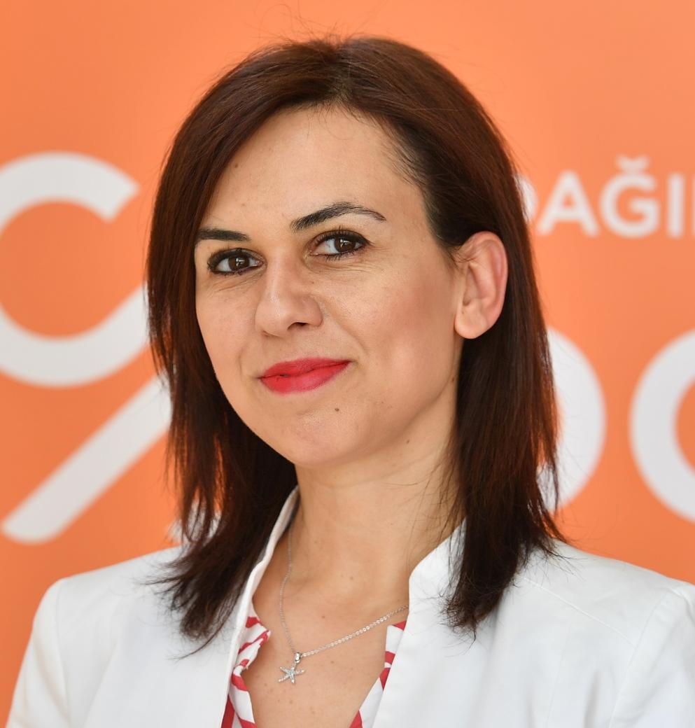 Esra Çetin